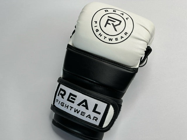 6oz gloves best sale